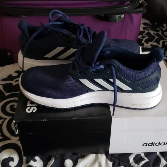 Adidas - Picture 5 of 5